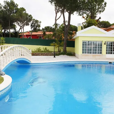 Vakantiehuis Homeysuite Luxury In Guincho Aldeia de Juzo