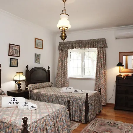 Homeysuite Luxury In Guincho Vakantiehuis