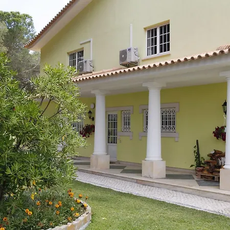 Homeysuite Luxury In Guincho Vakantiehuis *