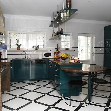 Homeysuite Luxury In Guincho Vakantiehuis Aldeia de Juzo
